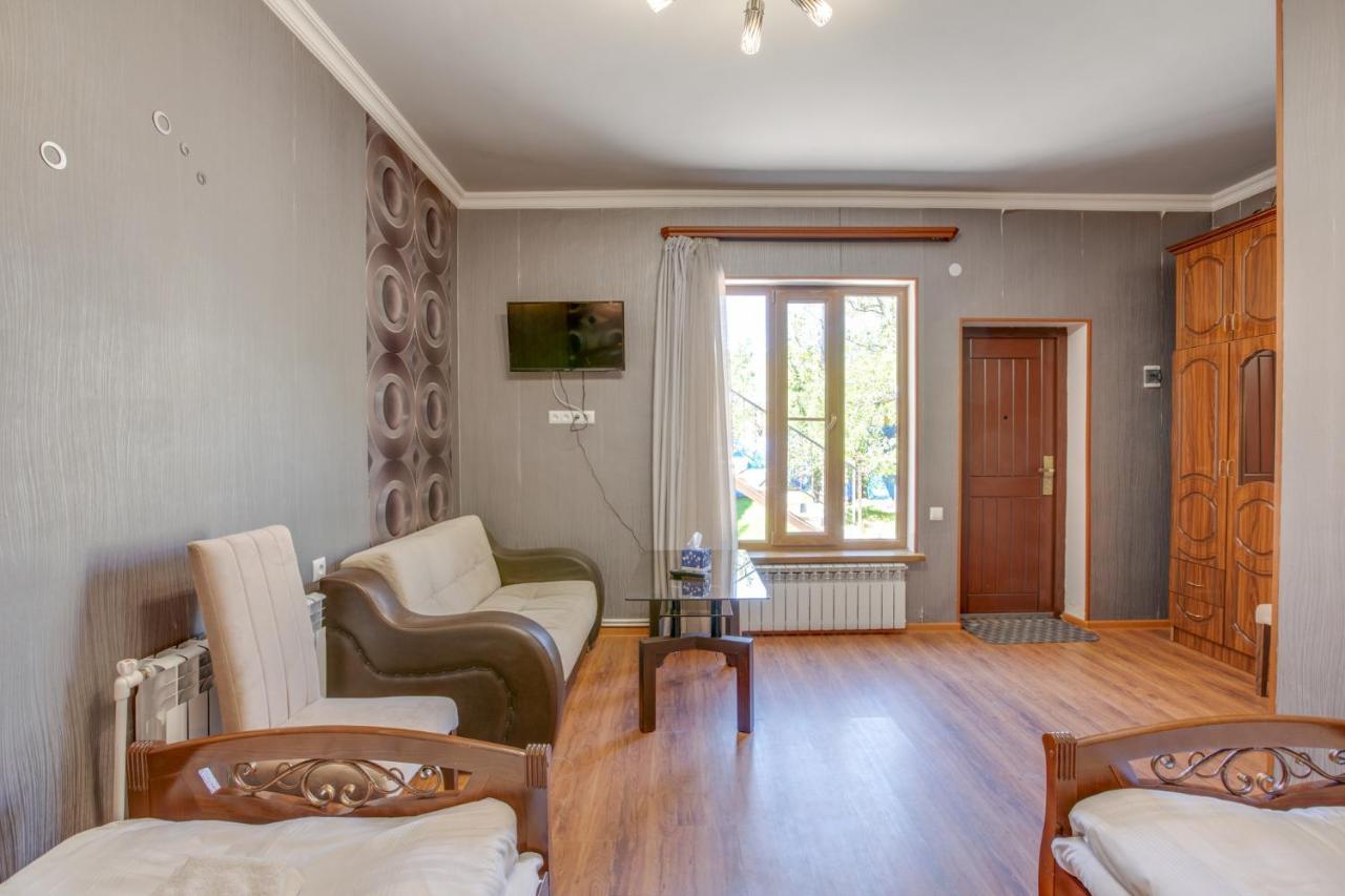 Armenia Guesthouse Діліжан Екстер'єр фото